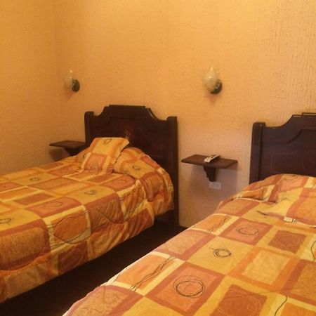 קיטו Hotel Catedral מראה חיצוני תמונה