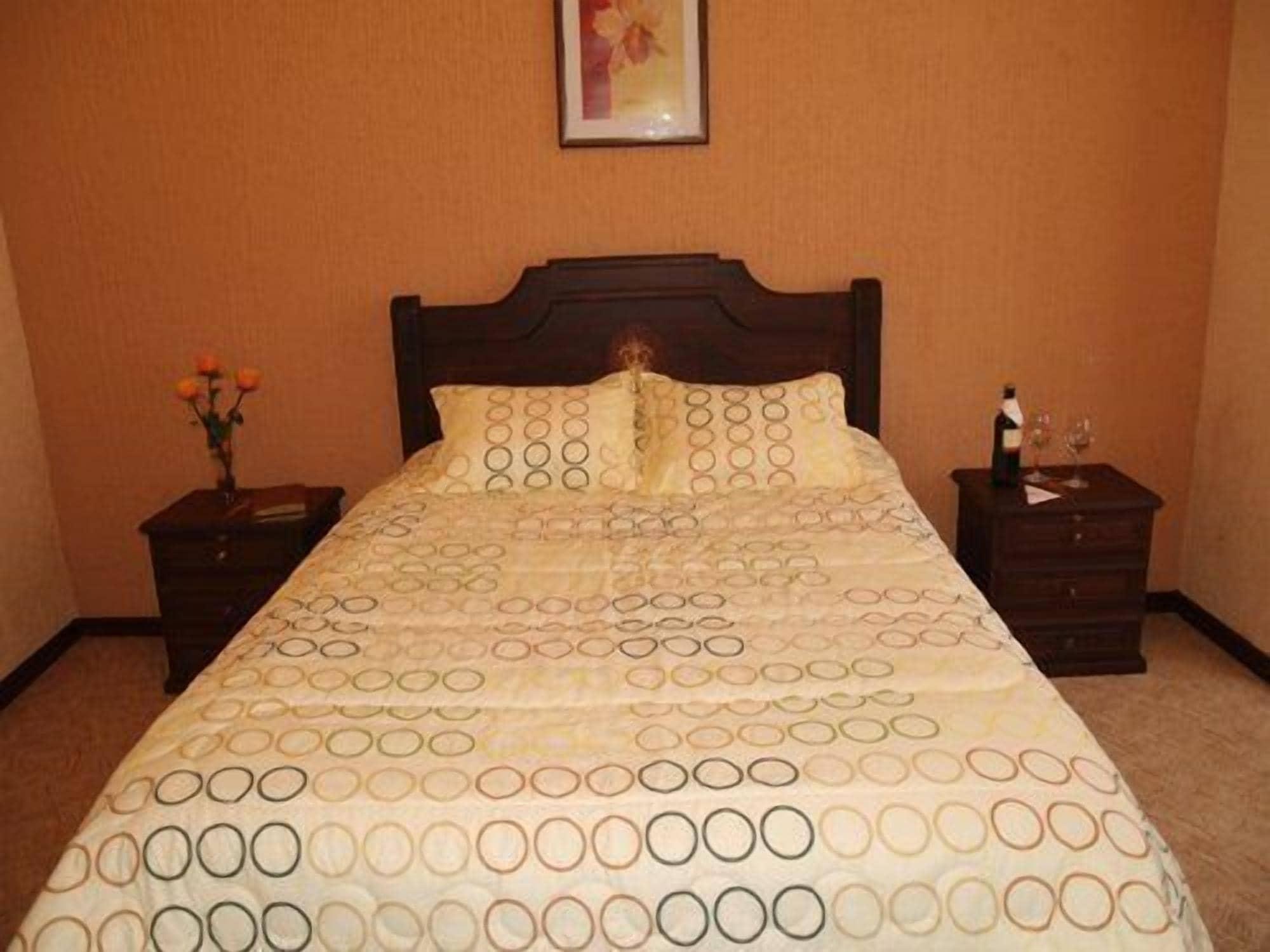 קיטו Hotel Catedral מראה חיצוני תמונה