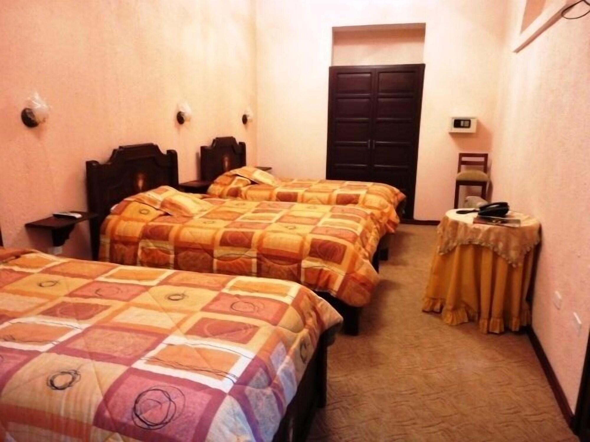 קיטו Hotel Catedral מראה חיצוני תמונה