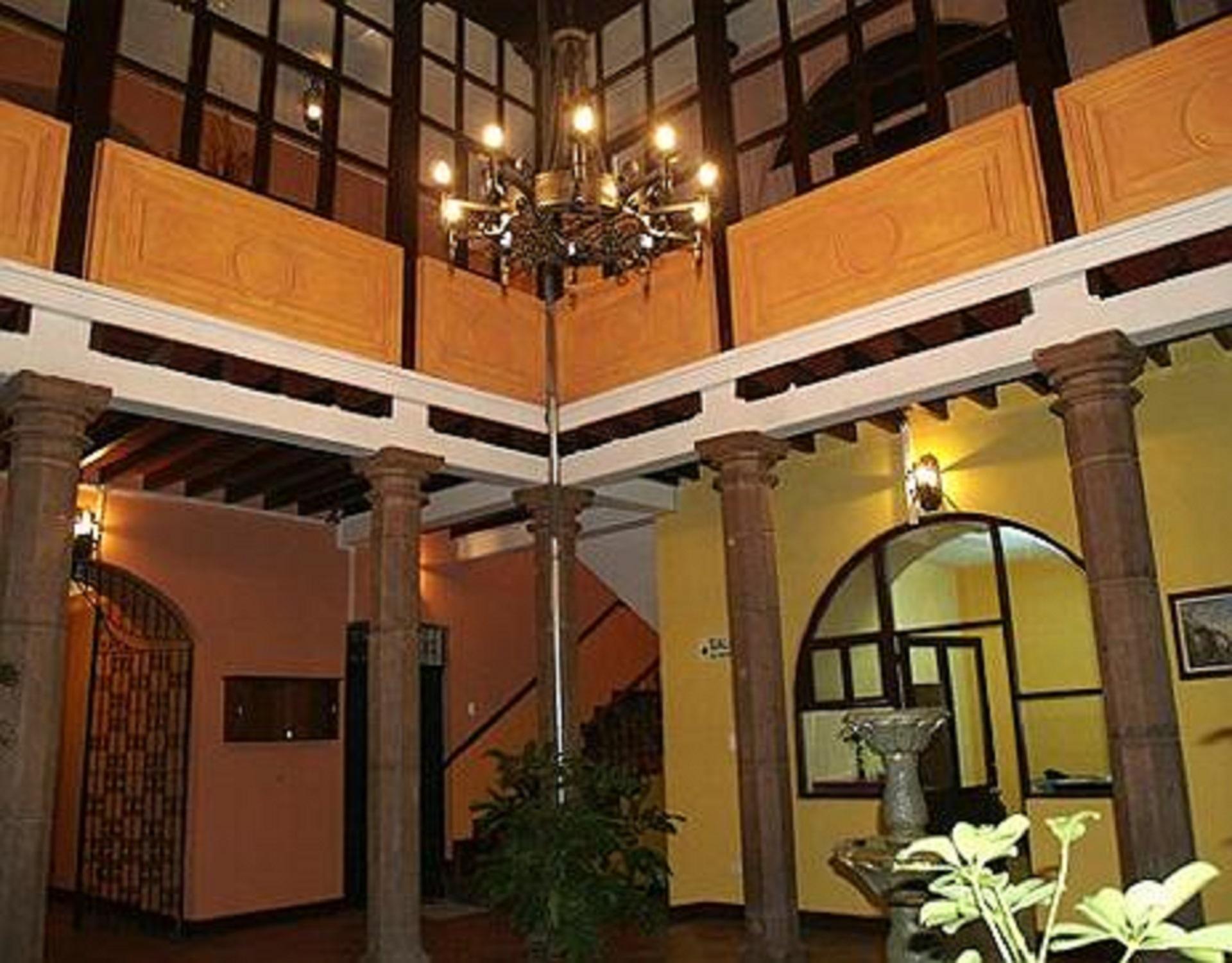 קיטו Hotel Catedral מראה חיצוני תמונה
