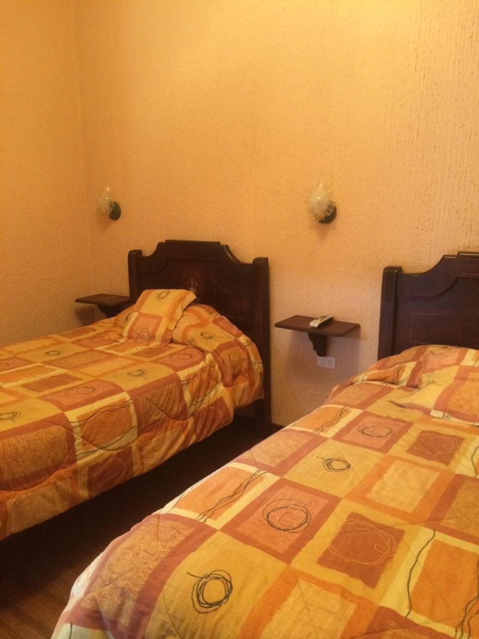 קיטו Hotel Catedral מראה חיצוני תמונה