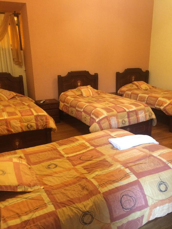 קיטו Hotel Catedral חדר תמונה