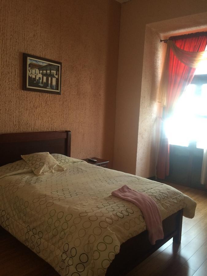 קיטו Hotel Catedral חדר תמונה