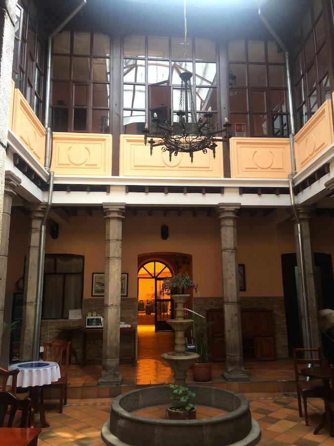קיטו Hotel Catedral מראה חיצוני תמונה