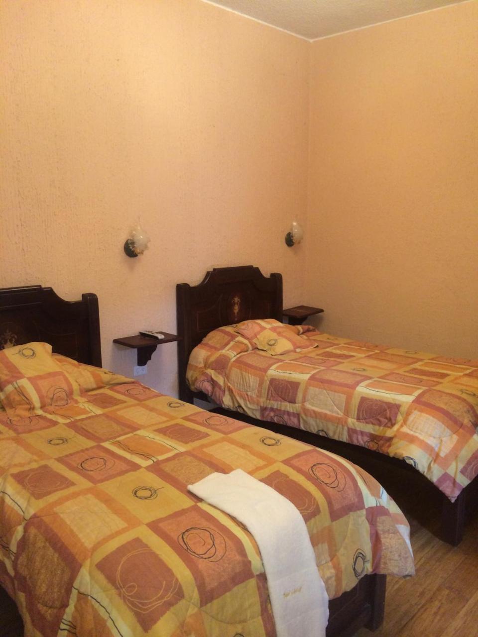 קיטו Hotel Catedral חדר תמונה